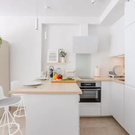 Апартаменти Oleholidays 413 Romana Playa Primera Linea Playa Марбелья